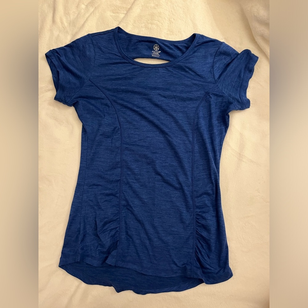 Gaiam athletic top